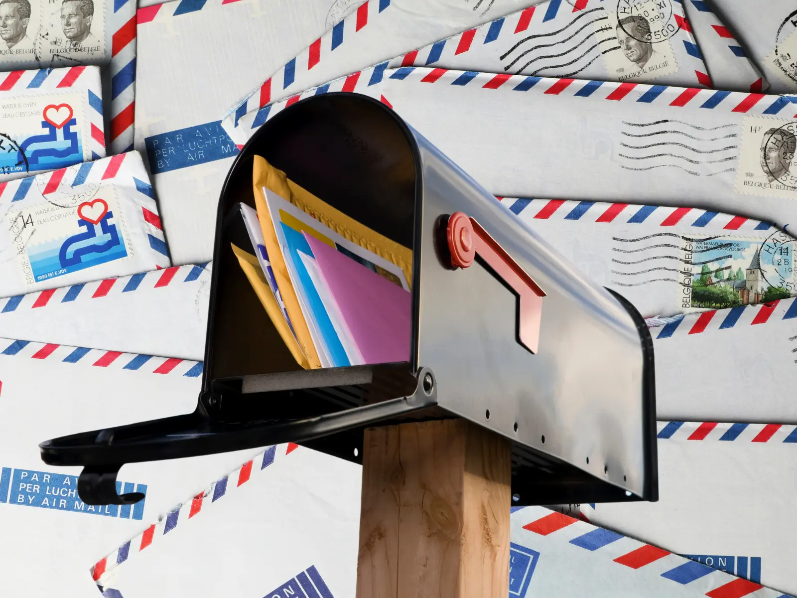 mailbox and letters